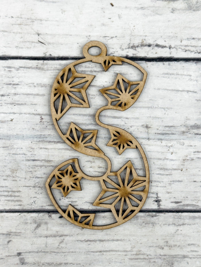 Hollow Letter S Ornament DIY