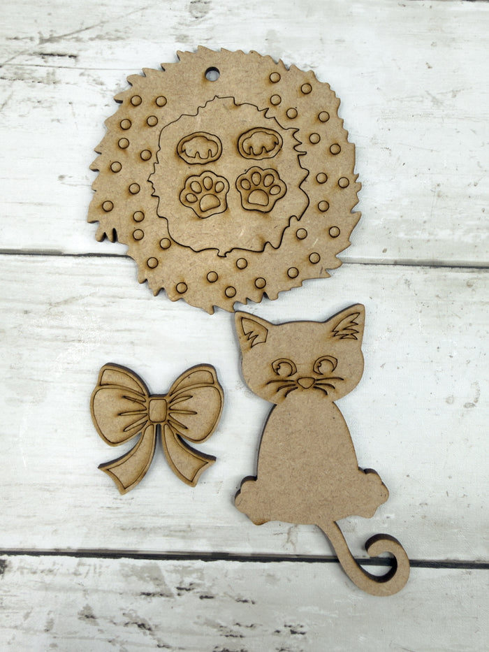 Playful Kitten Wreath Cat Ornament DIY Kit