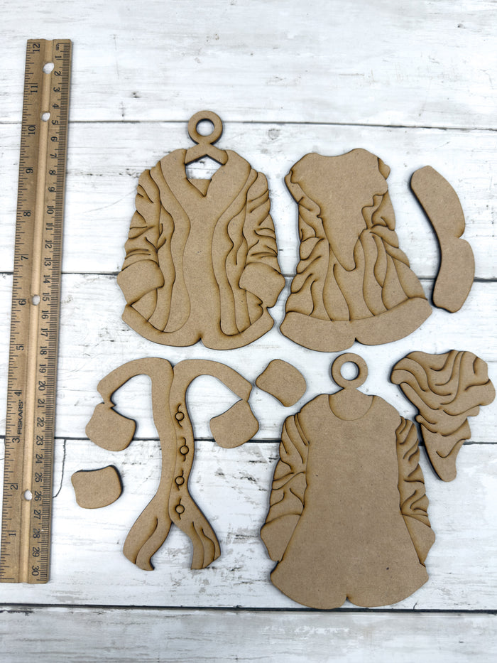 Santa's Coat Ornament DIY Kit